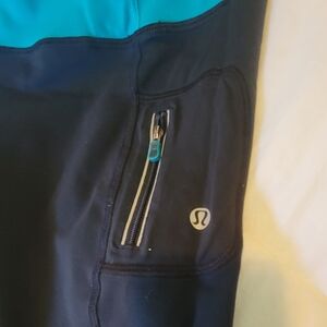Lululemon Black and Teal Leggings